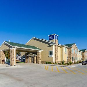 Cobblestone Inn & Suites - Bridgeport